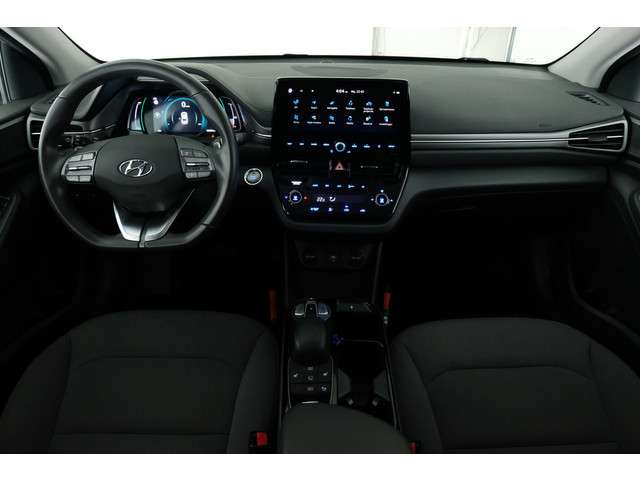 Hyundai IONIQ Comfort EV 38 kWh / CAMERA / CARPLAY / ADAP. CRUISE / CLIMA / STOELVERW. /