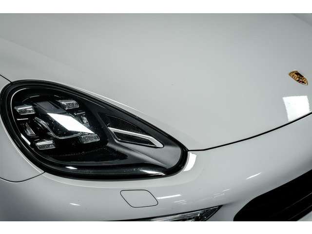 Porsche Cayenne S 4.2 D |Pano|Luchtver.|Dynamic Light.|