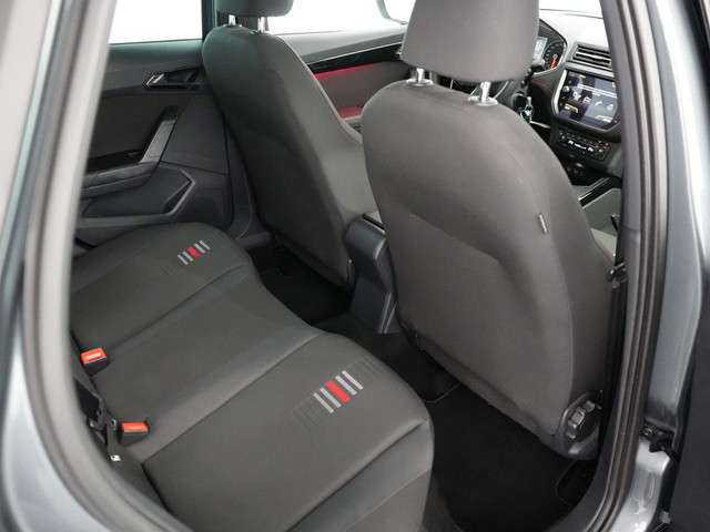 SEAT Arona 1.0 TSI Xcellence Business Intense