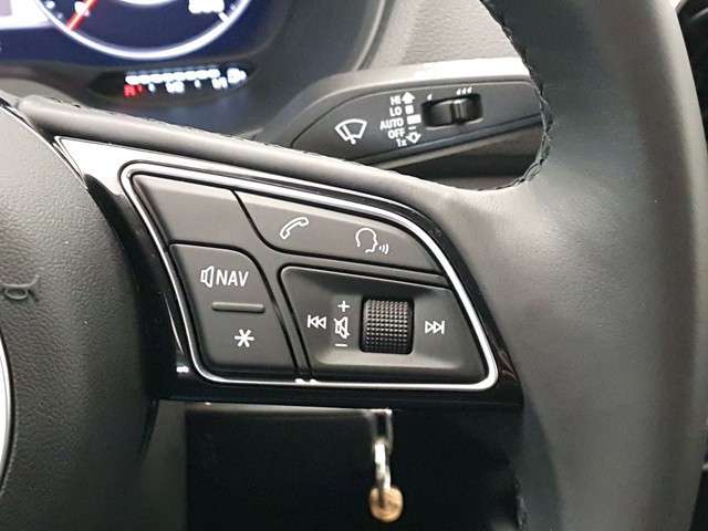 Audi Q2 35 TFSI 150pk S-Tronic S-Line Led verlichting, Virtual cockpit, Climatronic