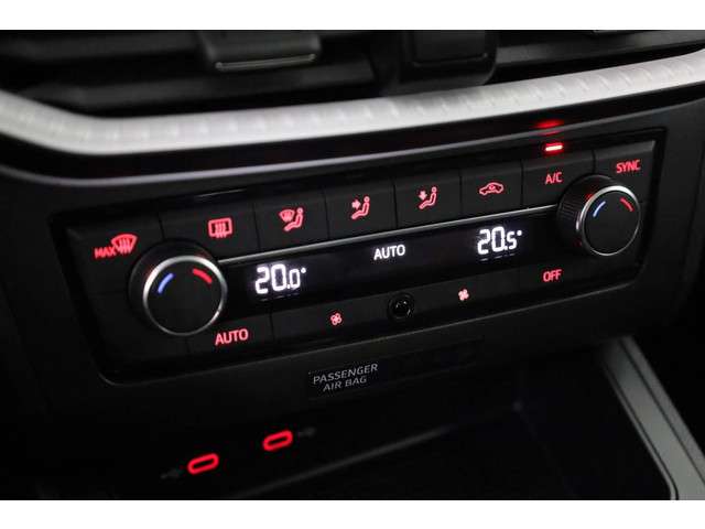 SEAT Ibiza 1.0 TSI 95PK Style Business Connect | LED koplampen | Cruise | 15 inch | Clima | Lane Assist
