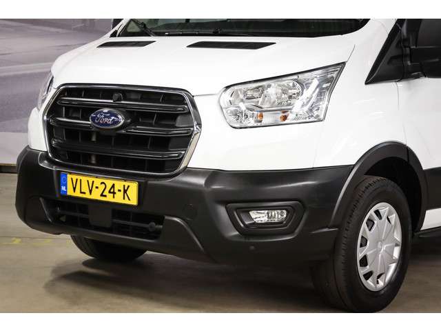 Ford Transit 350 2.0 TDCI L3H2 Trend | AIRCO | CRUISE | DAB | APPLE | PDC | CAMERA | TREKHAAK