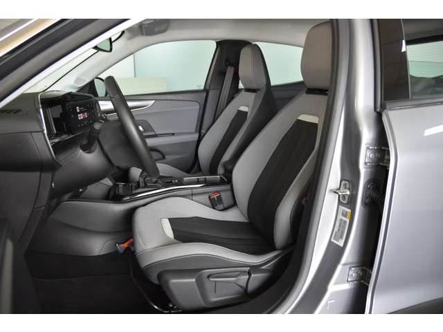 Opel Mokka 1.2 100 PK Level 3 (Business Elegance) | Dig. Cockpit 12" | Cruise | Camera | PDC | NAV + App. Connect | Auto. Airco | LM 17" |