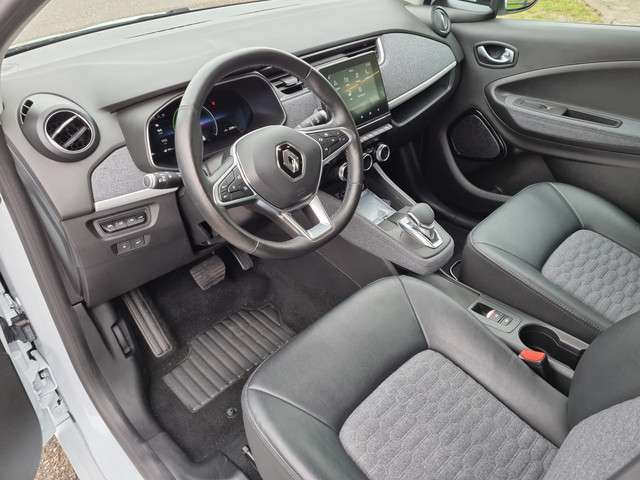 Renault ZOE E-TECH ELECTRIC R135 Intens 50 (AccuHuur) incl. BTW excl. Overheidssubsidie / Achteruitrijcamera / Parkeersensoren V+A / Stoelverwarming V / Eas