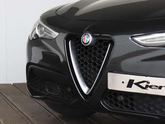 Alfa Romeo Stelvio 2017 Benzine