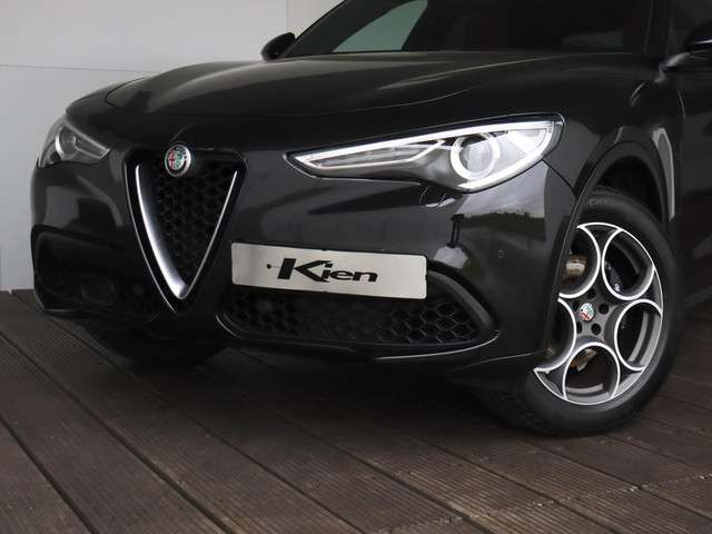 Alfa Romeo Stelvio 2017 Benzine