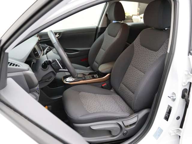 Hyundai IONIQ Comfort EV | Volledig elektrisch | 4% bijtelling | Navigatie |