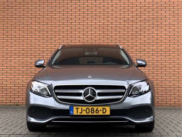 Mercedes-Benz E-Klasse Estate 350 d Premium Plus l Widescreen l 360 Camera l Panoramadak l Parkeersensoren l Trekhaak l Stoelverwarming l