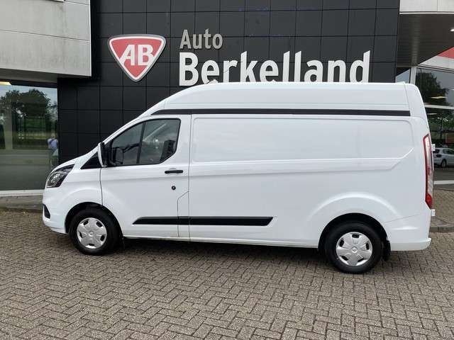 Ford Transit Custom 300 2.0 TDCI L2H2 Trend**130pk**L2-H2**Airco**Cruise-control**Led**3-persoons**PDC** Bel  06-55872436 of whats-app Euro 6 Ad-Blue