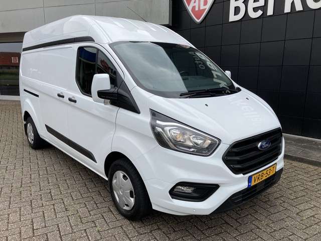 Ford Transit Custom 300 2.0 TDCI L2H2 Trend**130pk**L2-H2**Airco**Cruise-control**Led**3-persoons**PDC** Bel of whats-app 06-55872436 Euro 6 Ad-Blue