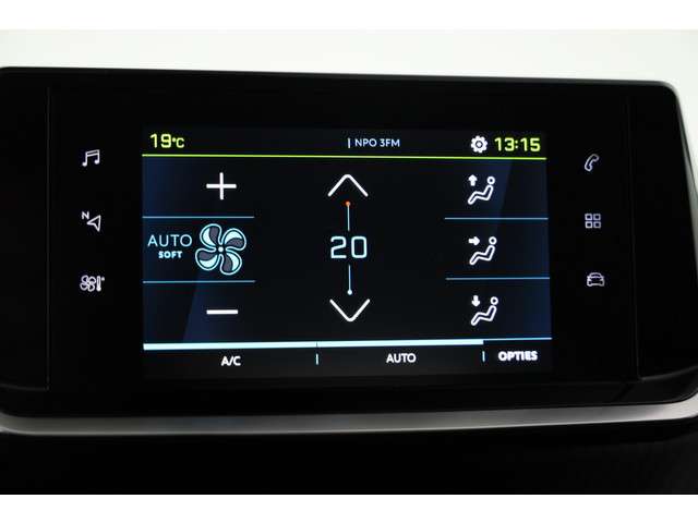 Peugeot e-208 EV Allure Pack 50 kWh | Navi by App | Camera | Apple CarPlay | Clima | Cruise