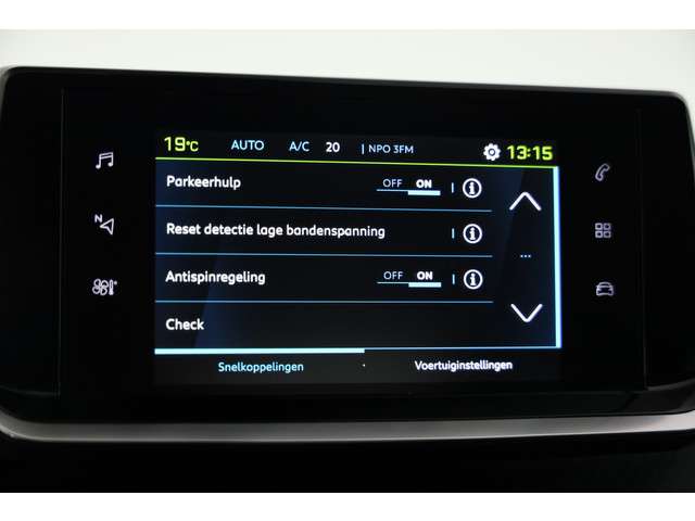 Peugeot e-208 EV Allure Pack 50 kWh | Navi by App | Camera | Apple CarPlay | Clima | Cruise