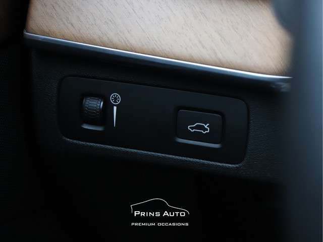 Volvo XC90 2.0 T5 AWD Inscription |PANO|HUD|STOELV+MEMORY|CARPLAY|