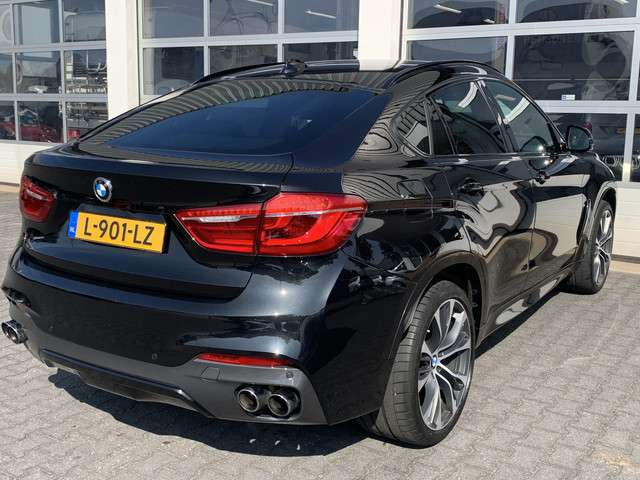 BMW X6 xDrive50i High Executive | M Sport Edition | 21" velgen "Schnitzer uitlaatsysteem"