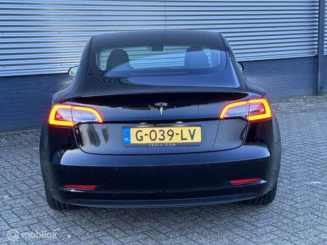 Tesla Model 3 Standard RWD Plus 60 kWh INCLUSIEF BTW!