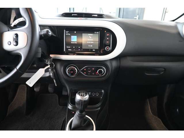Renault Twingo 1.0 SCe Intens Airco Cruise control 1e Eigenaar BTW Apple Carplay Licht metaal Inruil mogelijk