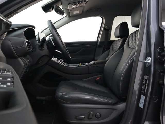Hyundai Santa Fe 1.6 T-GDI HEV Comfort Smart 7 Persoons | Trekhaak | DAB | Naviga