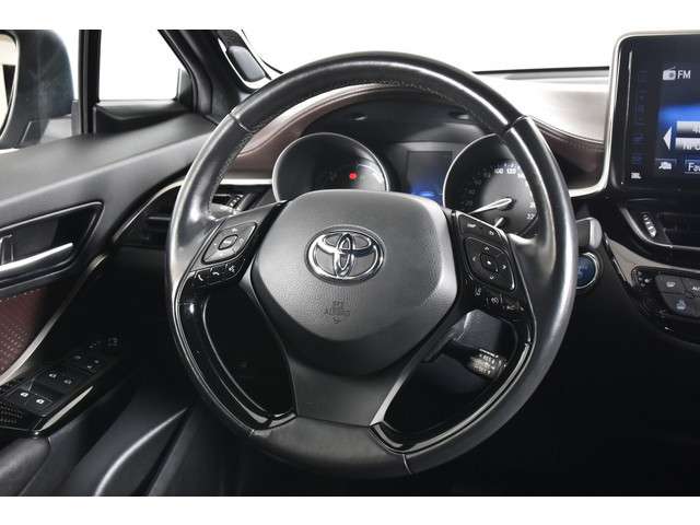 Toyota C-HR 1.8 Hybrid Premium - Automaat | Adapt. Cruise | Stoel-+stuurverw. | Camera | PDC | NAV | ECC | LM 18"|