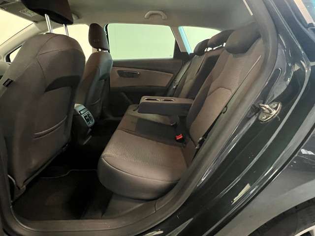 Seat Leon ST 1.0 EcoTSI Camera /Navi /Apple carplay/