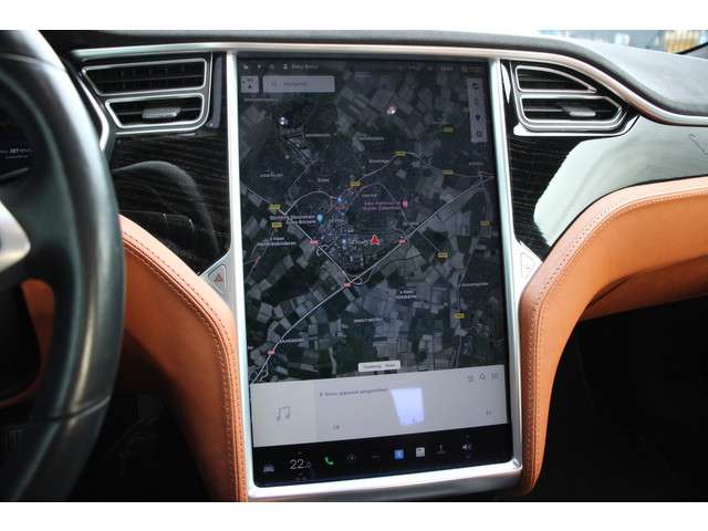 Tesla Model S 90D Base €38653 Incl BTW 422PK | Panoramdak | Luchtvering | Autopilot