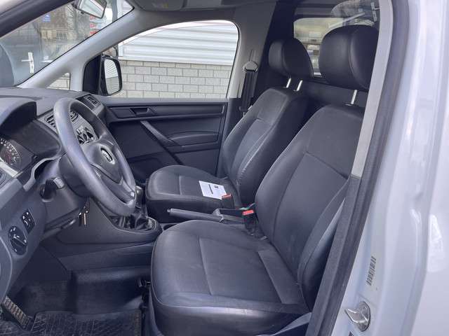 Volkswagen Caddy 2.0 TDI L2H1 BMT Maxi / rijklaar € 11.950 ex btw / lease vanaf € 253 / ramen rondom / parkeersensoren achter / Euro 6 !