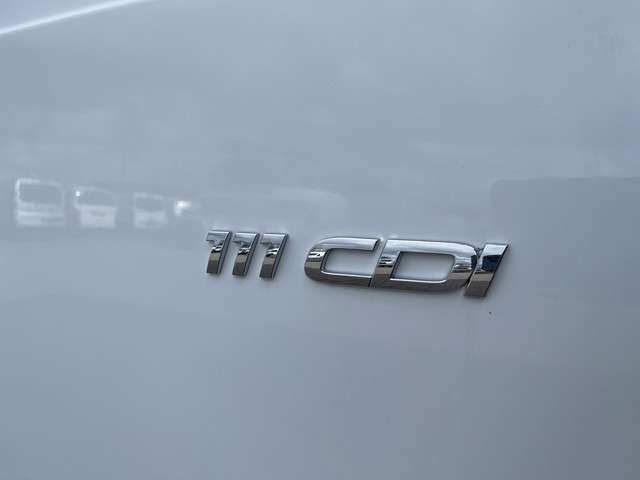 Mercedes-Benz Vito 111 CDI Functional Lang L2H1 / rijklaar € 19.950 ex btw / lease vanaf € 431 / airco / navigatie / achteruit rijcamera / parkeersensoren voor en achter !