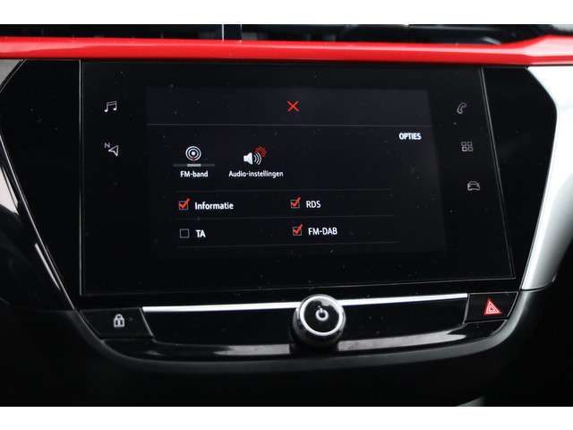 Opel Corsa 1.2 GS Line | LED | Navi by app | Afn. Trekhaak | Camera | Stoel- Stuurverw. | Clima