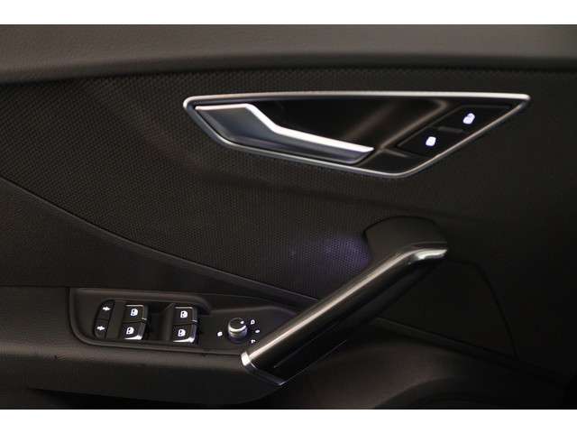 Audi Q2 35 TFSI S Edition Matrix Led achteruitrijcamera CarPlay