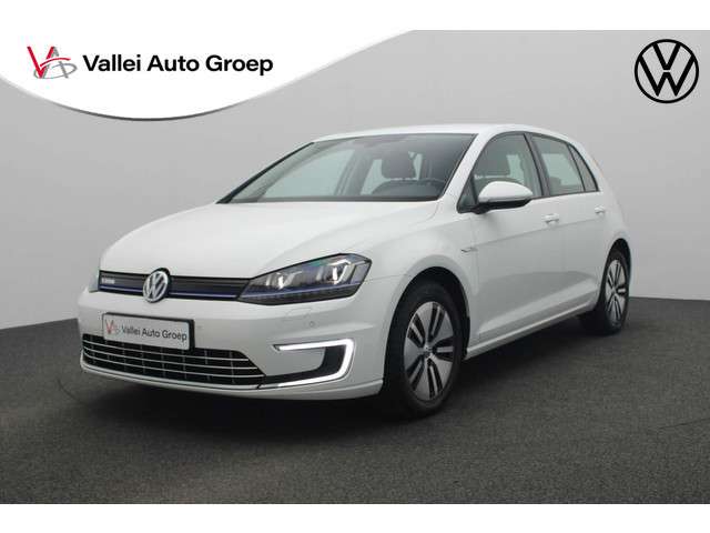 Volkswagen Golf e- 115pk cup edition | navi | led | parkeersensoren voor/achter | cruise | clima | 16 inch | apple carplay / android auto foto 12