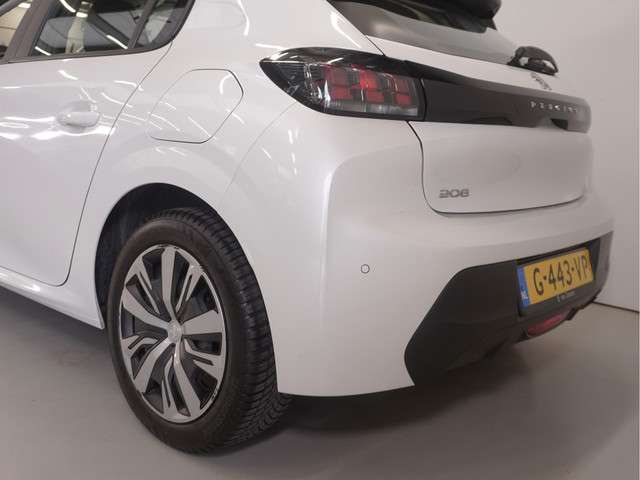 Peugeot 208 1.2 PureTech Blue Lease Active | Parkeersensoren | Cruise | Navigatie | App Connect | Rijklaarprijs | 12 maanden BOVAG garantie
