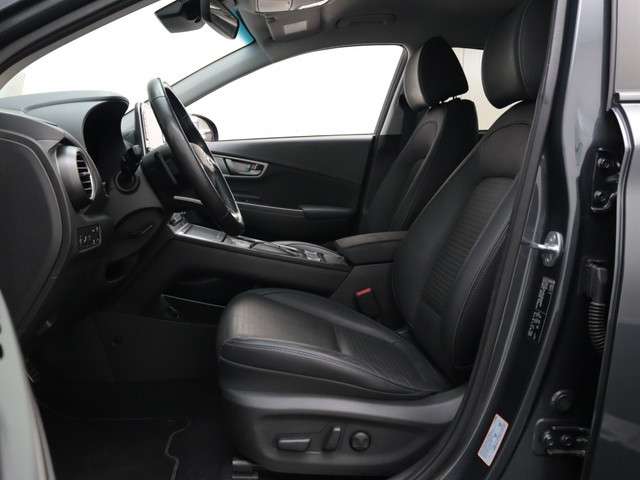 Hyundai KONA EV Premium 64 kWh | Leder | Navigatie | Camera