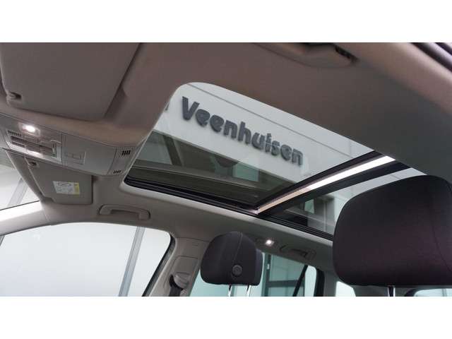 Volkswagen Tiguan 1.4 TSI 150pk DSG ACT Highline Pano.Dak Virtual Cockpit DynAudio Elek.Trekhaak Elek.Klep 18inch LM Massage-functie *NL Auto* 95836km!