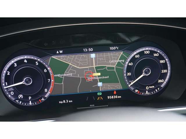 Volkswagen Tiguan 1.4 TSI 150pk DSG ACT Highline Pano.Dak Virtual Cockpit DynAudio Elek.Trekhaak Elek.Klep 18inch LM Massage-functie *NL Auto* 95836km!