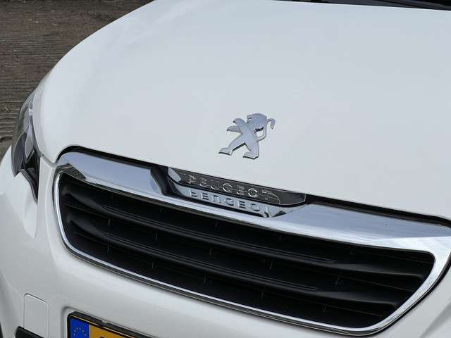 Peugeot 108 1.0 e-VTi Active NL-Auto Airco / Telefoon / Dealer onderhouden!