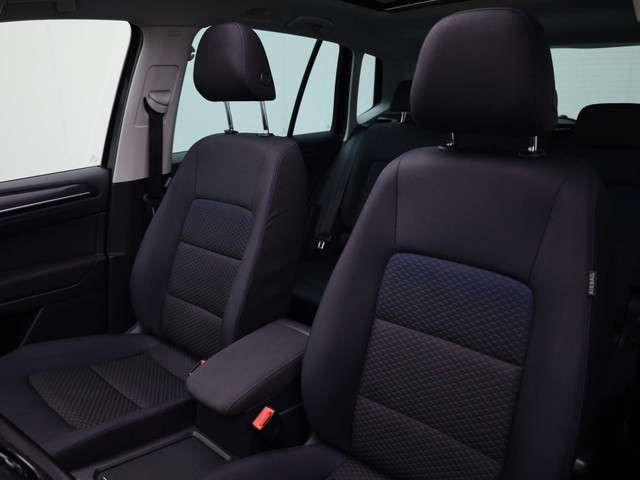 Volkswagen Golf Sportsvan 1.5TSI/150PK United DSG · Panoramadak · Navigatie · Stoel-/stuurverwarming