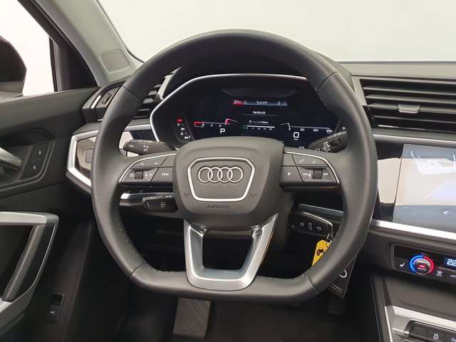 Audi Q3 35 TFSI 150pk S-Tronic S-Line Panoramadak, Virtual cockpit, Camera