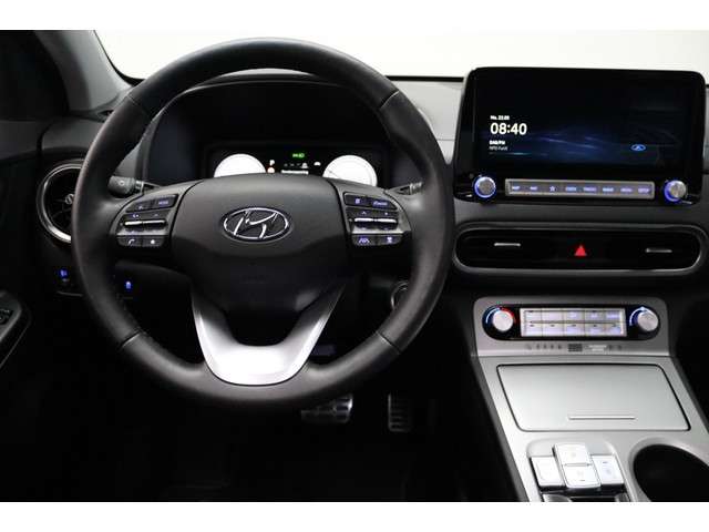 Hyundai KONA EV Premium Sky 64 kWh | LEDER | SCHUIFDAK | CARPLAY NAVI