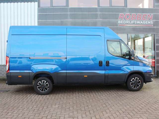 Iveco Daily 35s16v 2.3 352 h2 l cam/airco/cruise/trekhaak foto 22