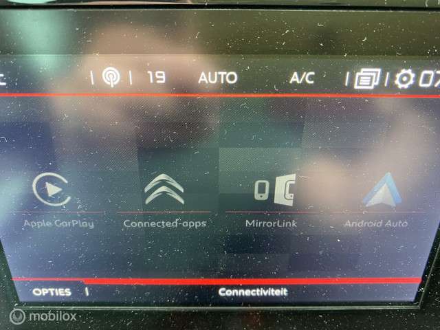 Citroen C3 Aircross 1.2 PT 110 pk autom S&S Shine panodak navi grip control head up apple carplay