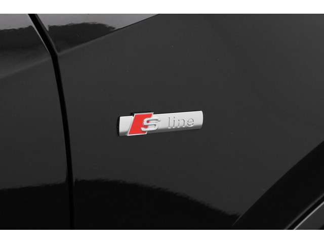 Audi Q2 35 TFSI 150PK S-tronic Advanced edition / S-Line | Navi | Virtual Cockpit | 17 inch