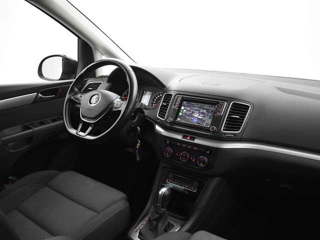 Volkswagen Sharan 1.4 TSI 7-PERS 150 PK DSG AUT. EXCLUSIVE SERIES + APPLE CARPLAY / DAB