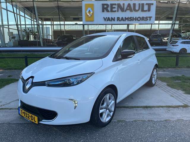 Renault ZOE e-tech electric r90 life 41 kwh (accuhuur) / navi / bluetooth / elek ramen v / elek spiegels / midden armsteun / cruise / elektrische ramen foto 8