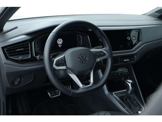 Volkswagen Polo 1.0 TSI R-Line | Navi | IQ Light | Stoelverw. | Adapt. Cruise | All Seasons