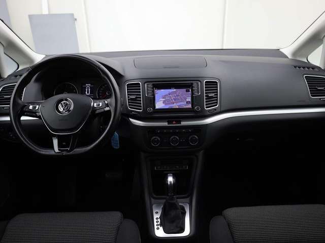 Volkswagen Sharan 1.4TSI/150PK Comfortline 7Pers. DSG · Navigatie · Parkeersensoren · Cruise control