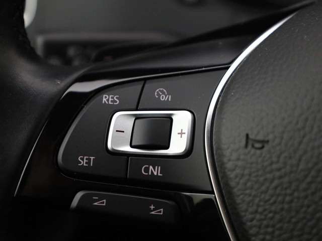 Volkswagen Sharan 1.4TSI/150PK Comfortline 7Pers. DSG · Navigatie · Parkeersensoren · Cruise control