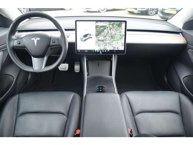 Tesla Model 3 Performance 75 kWh met Pano/Autopilot